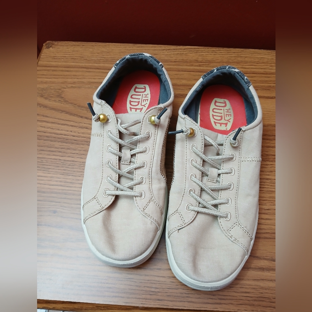 Hey Dude Light Tan Lace-Up Shoes